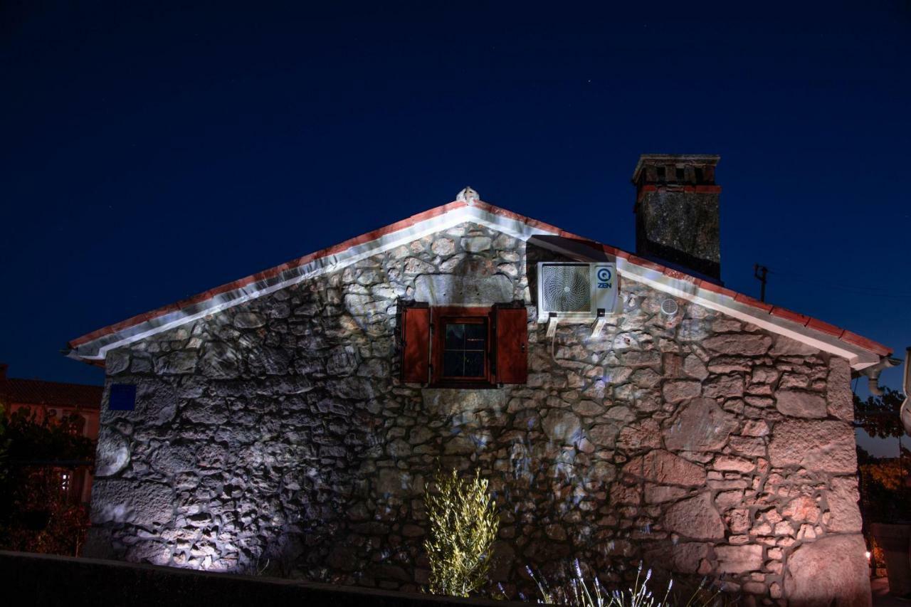 Traditional Stone House St.Anton Malinska Exterior foto